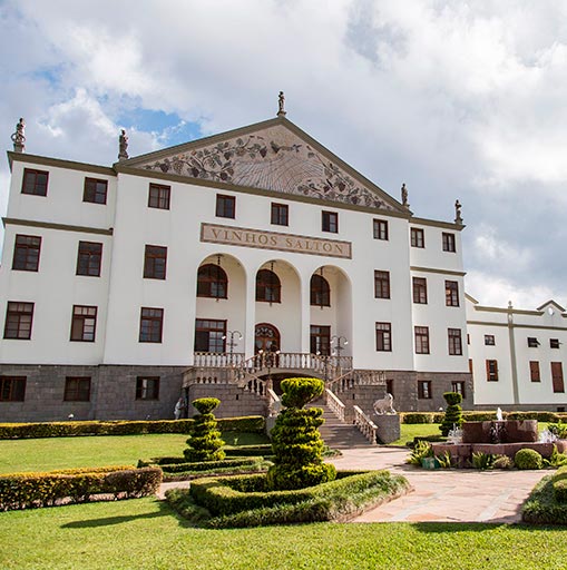 Vinícola Salton saindo de Gramado